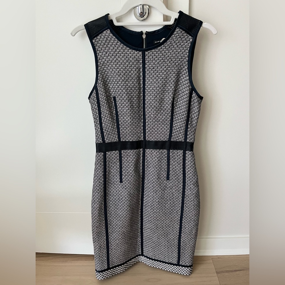 Club Monaco Jeanine Dress Size 2 NWT